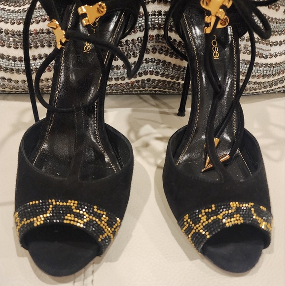 Sergio Rossi super luxurious laces up sandals, made from suede outside, leather - Picture 2 of 13